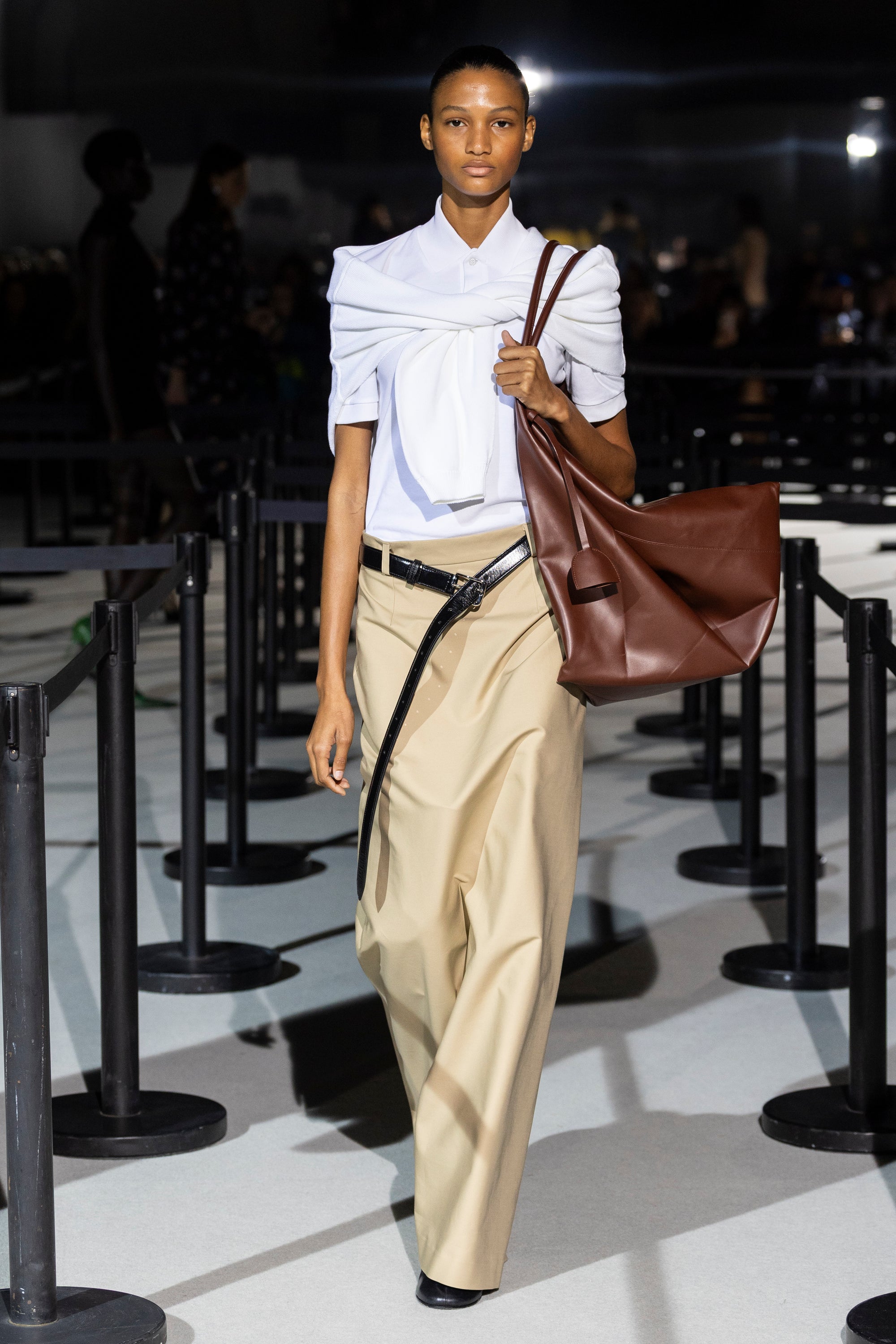 Look 5