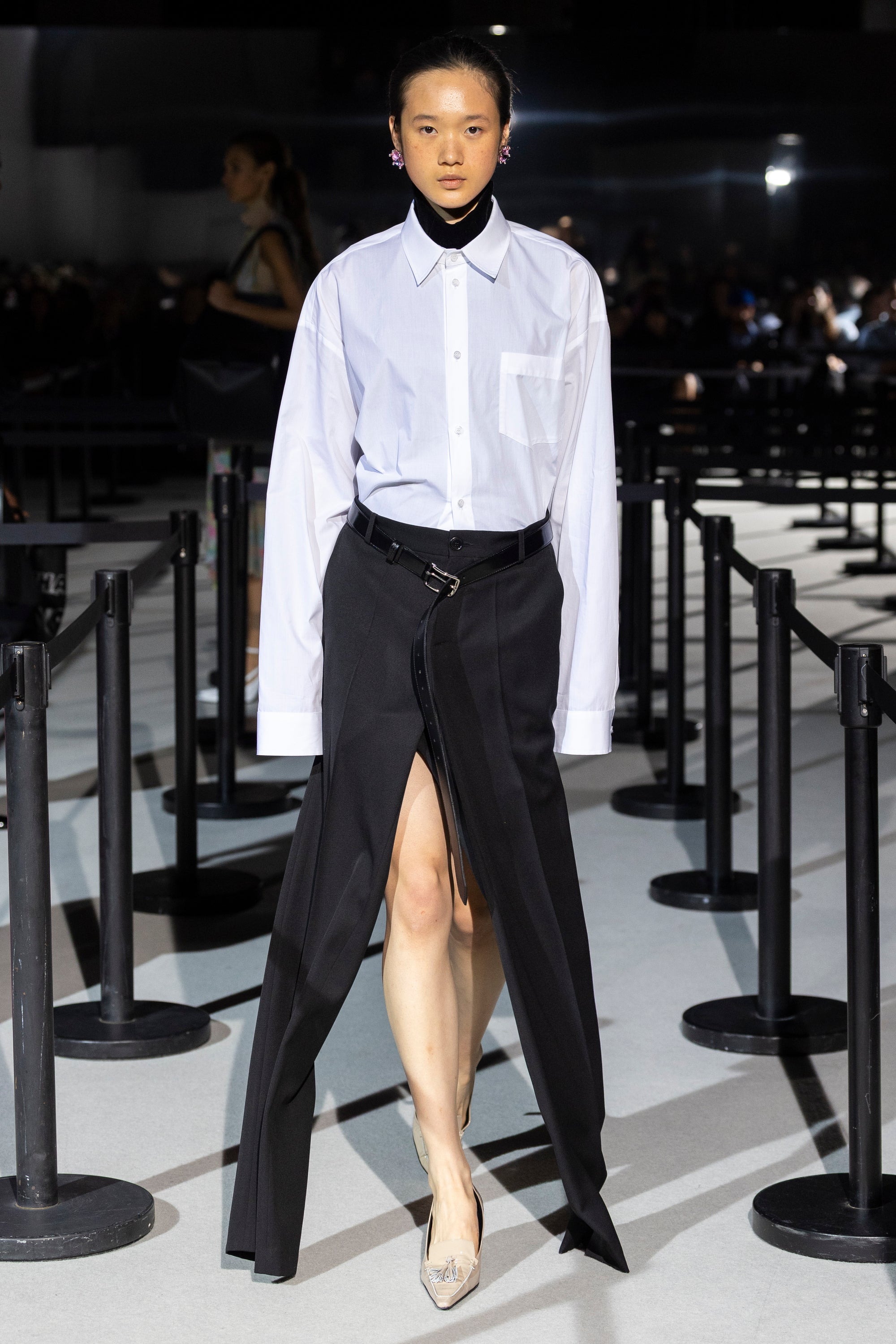 Look 11