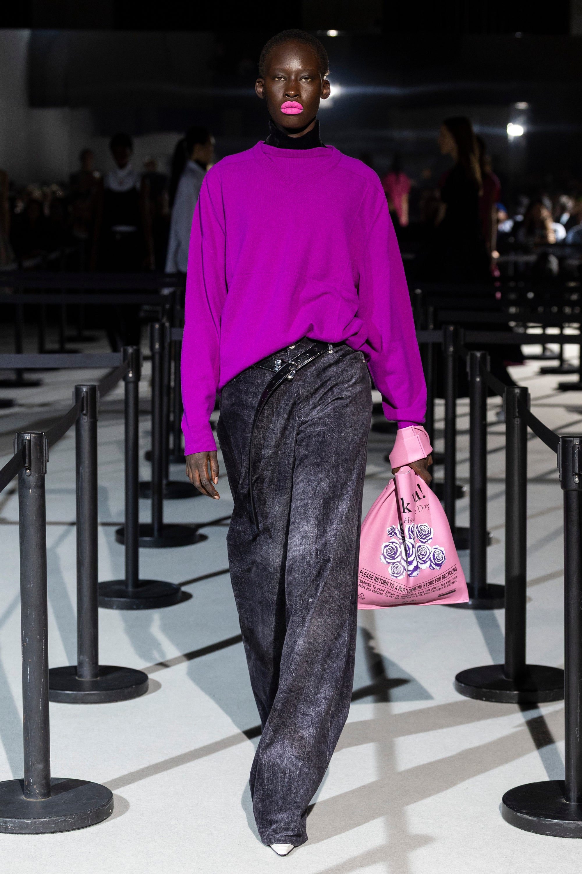 Look 17