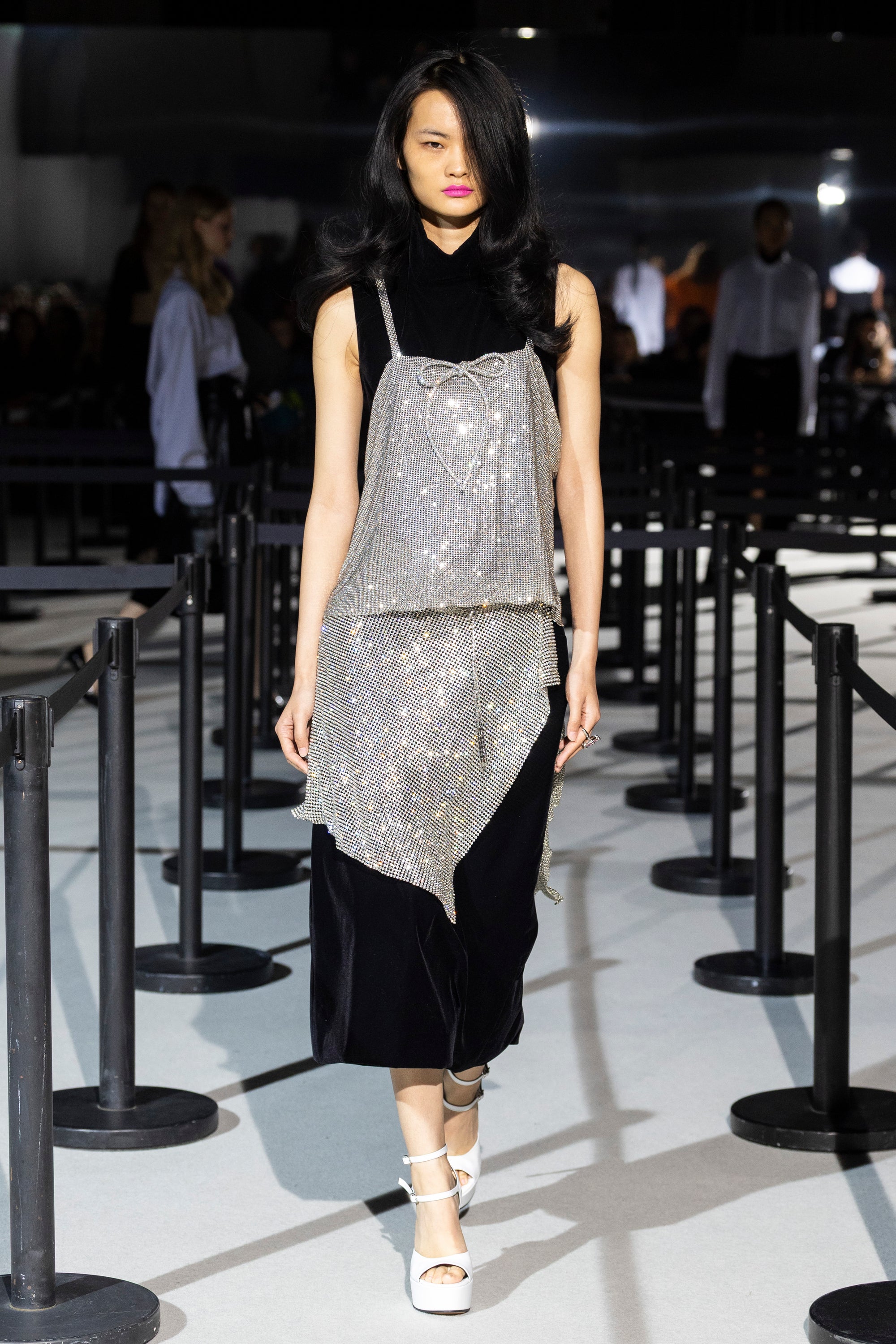 Look 18