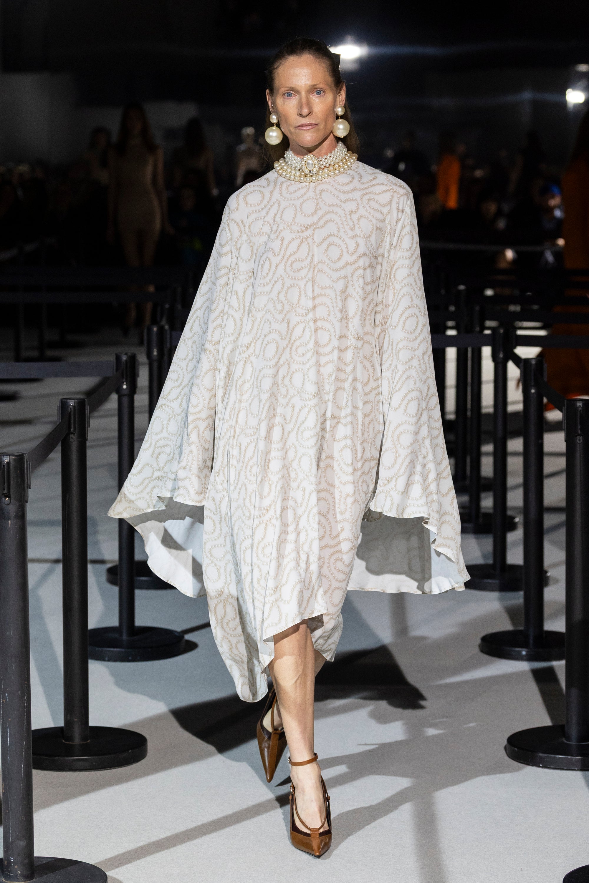 Look 25
