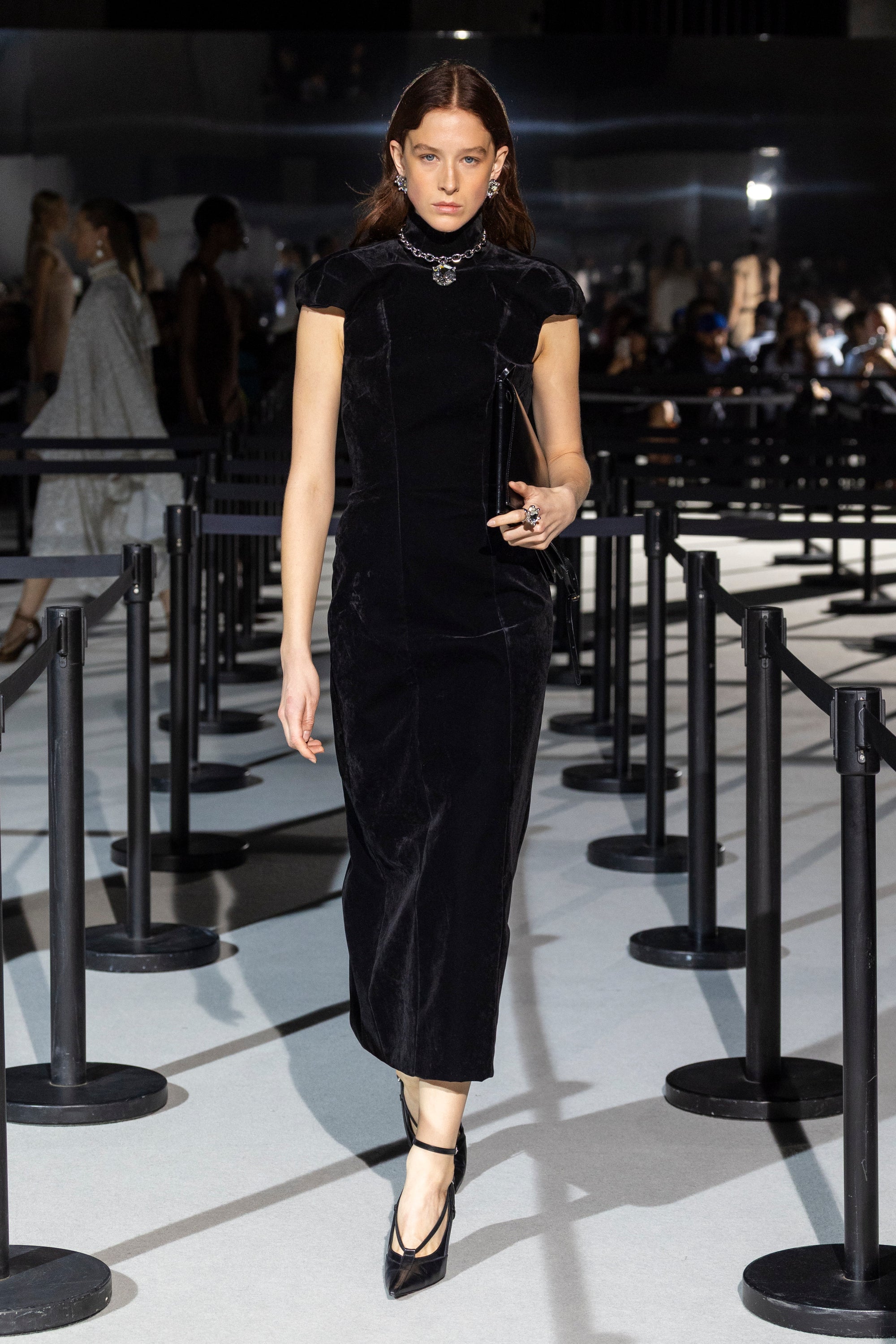 Look 27