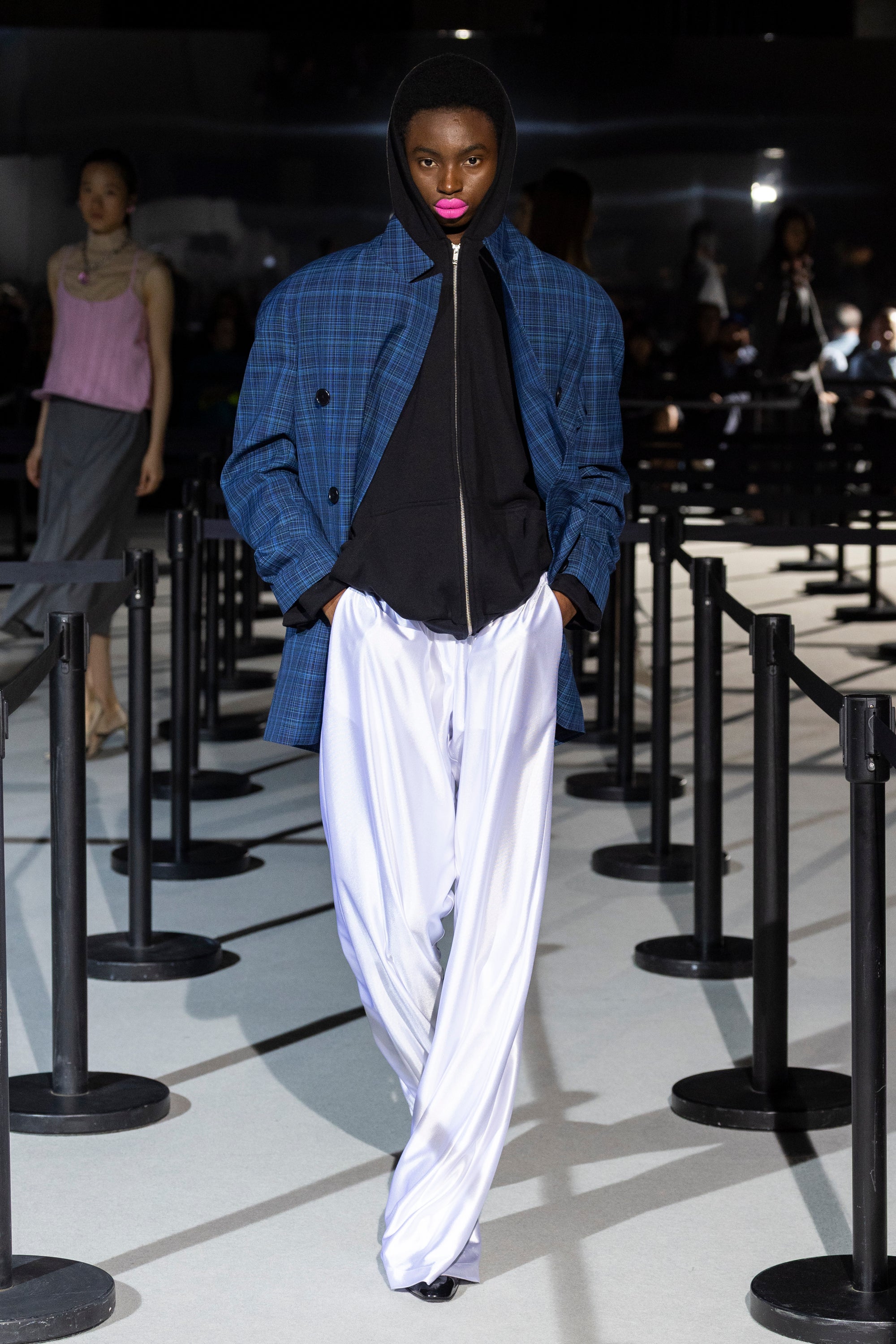 Look 37