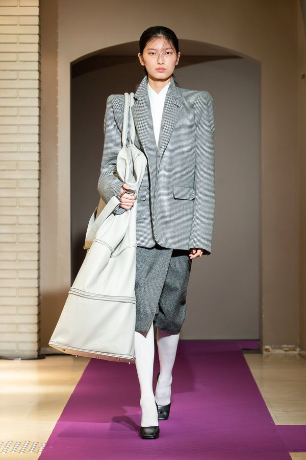 Look 3