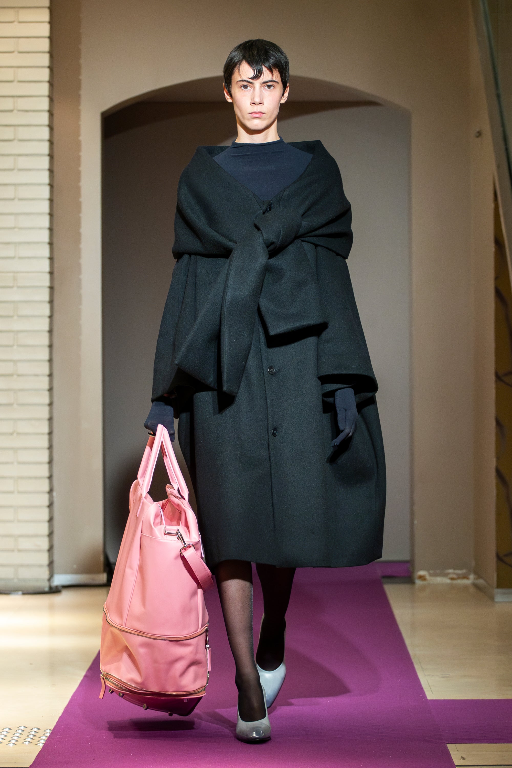 Look 27