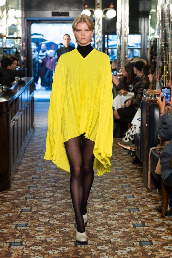 Look 19
