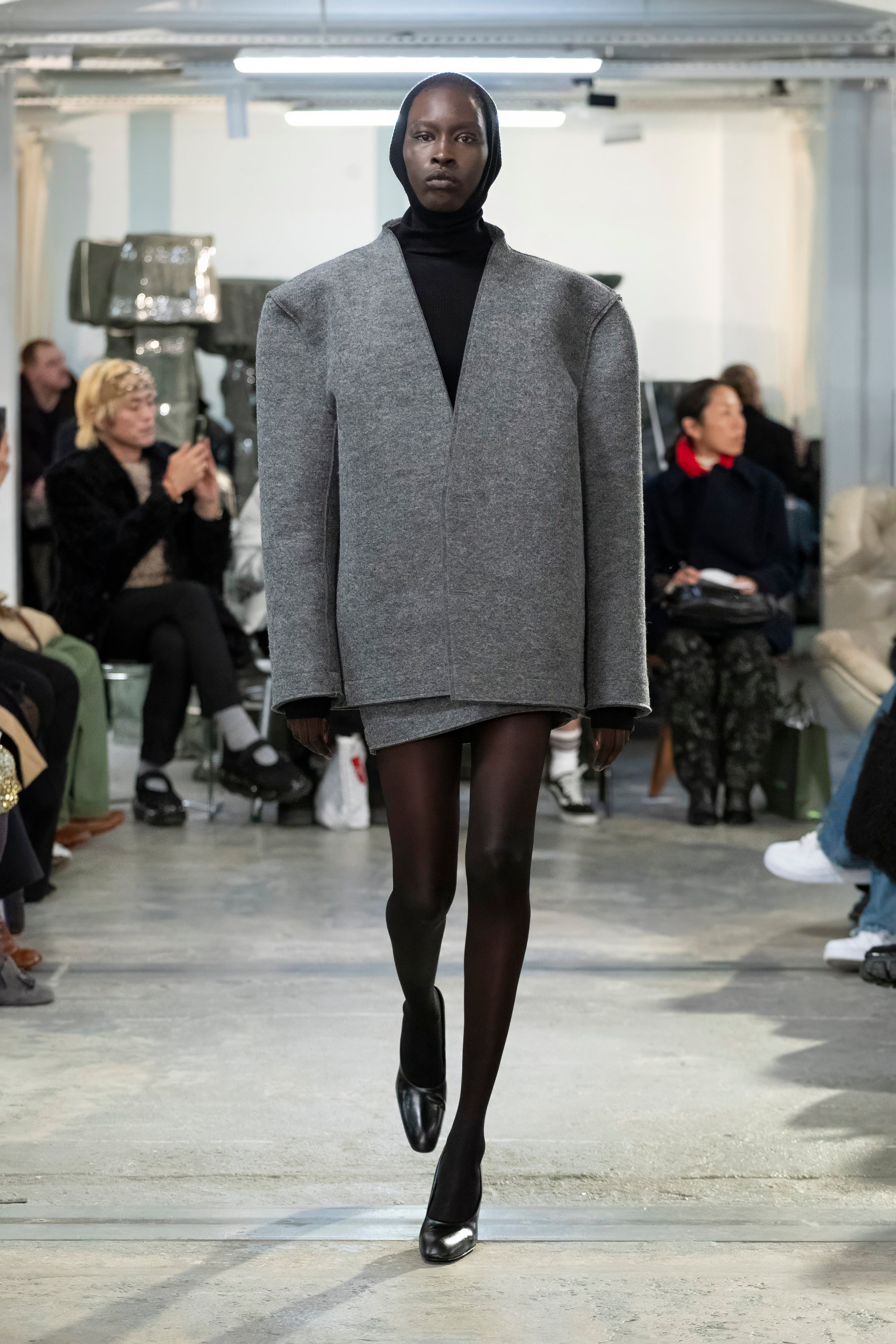 Look 7