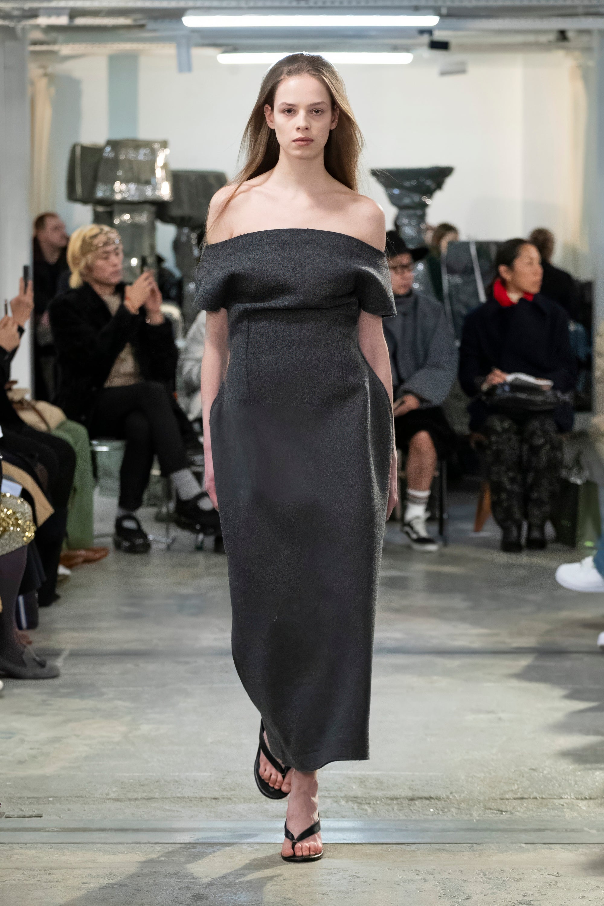 Look 10