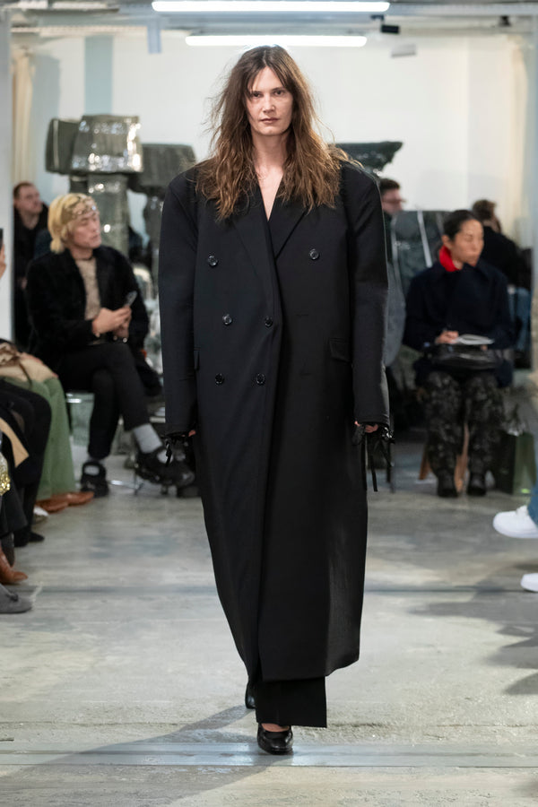 Look 25