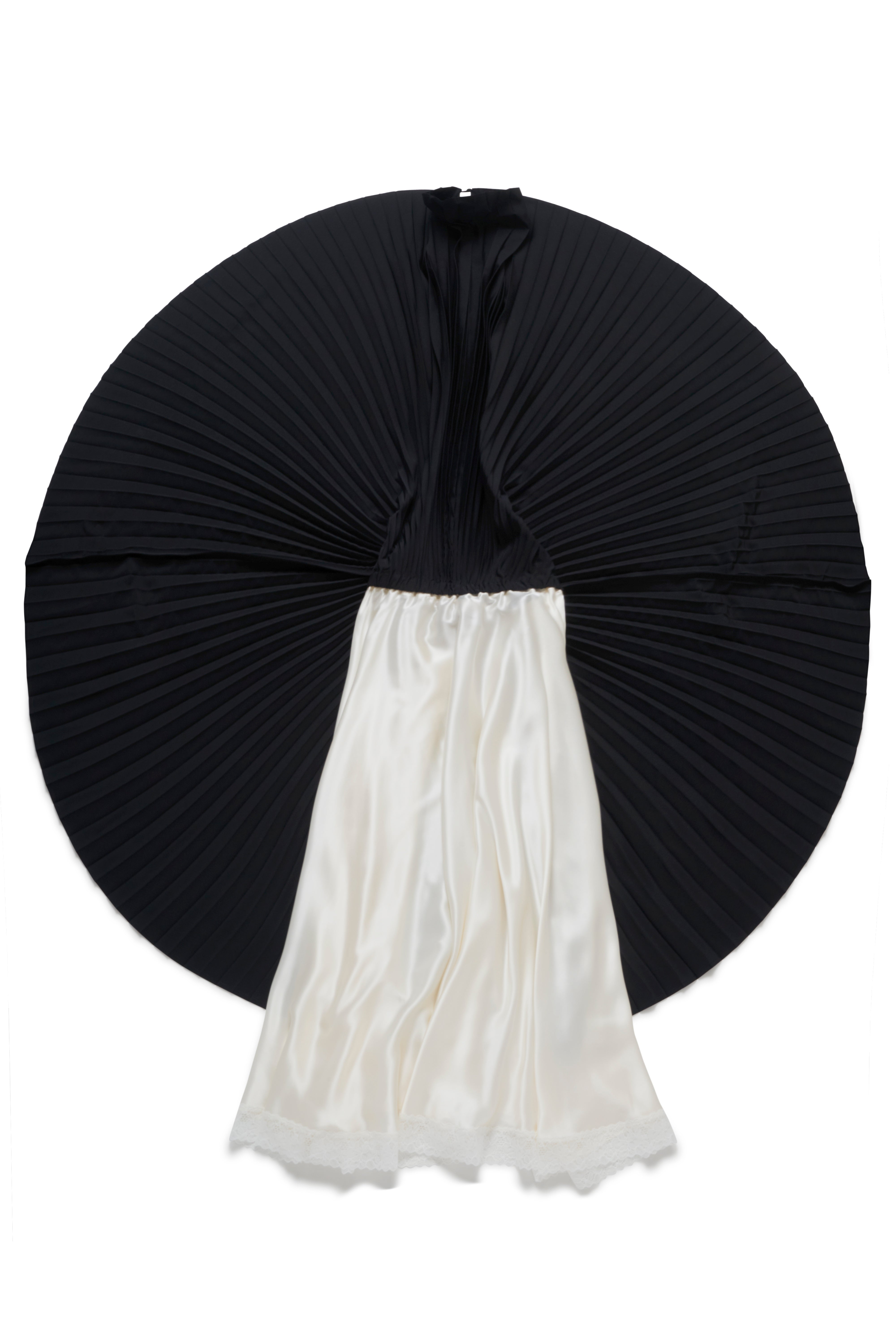 DOUBLE SKIRTS PLEATED