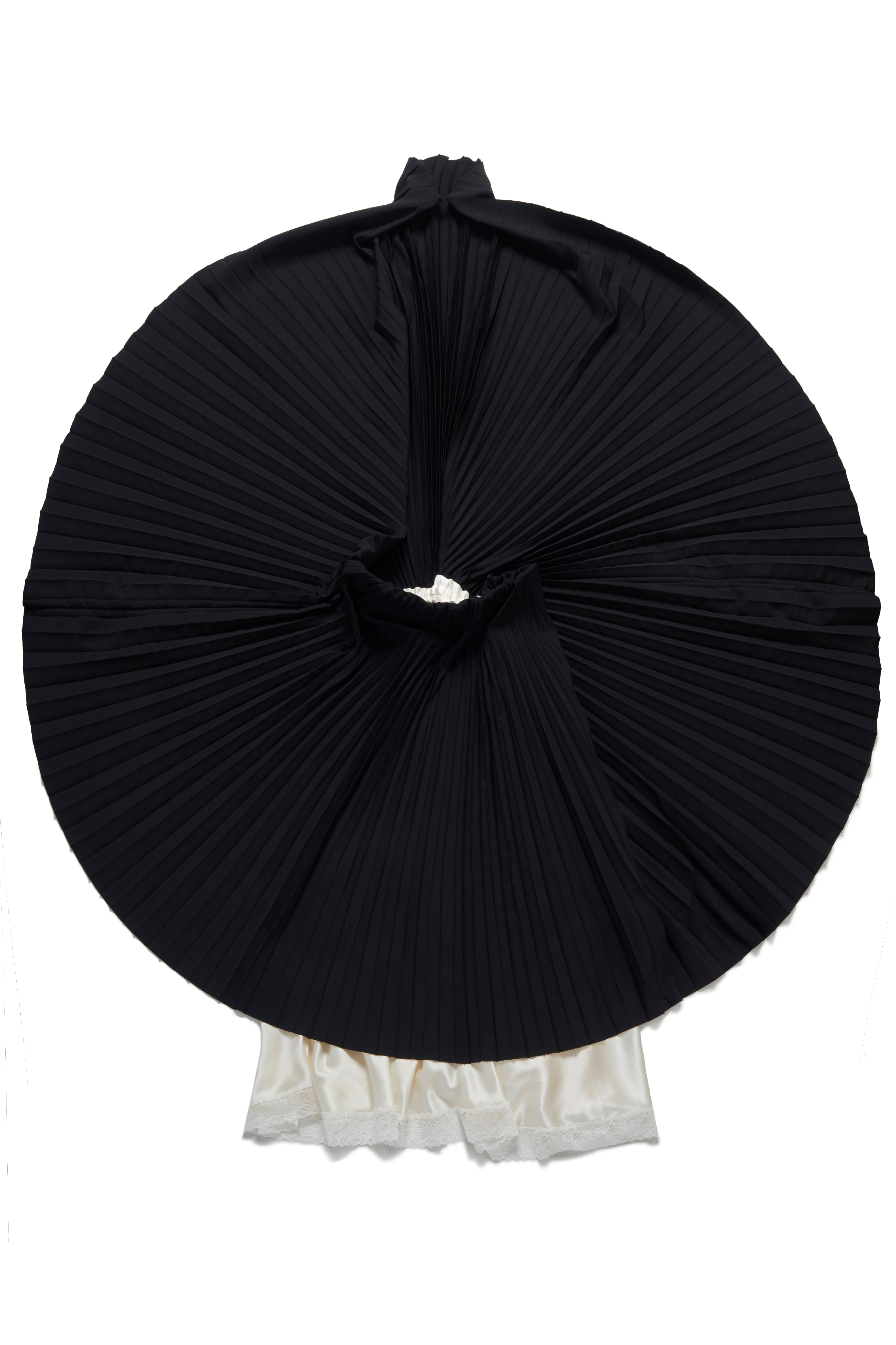 DOUBLE SKIRTS PLEATED