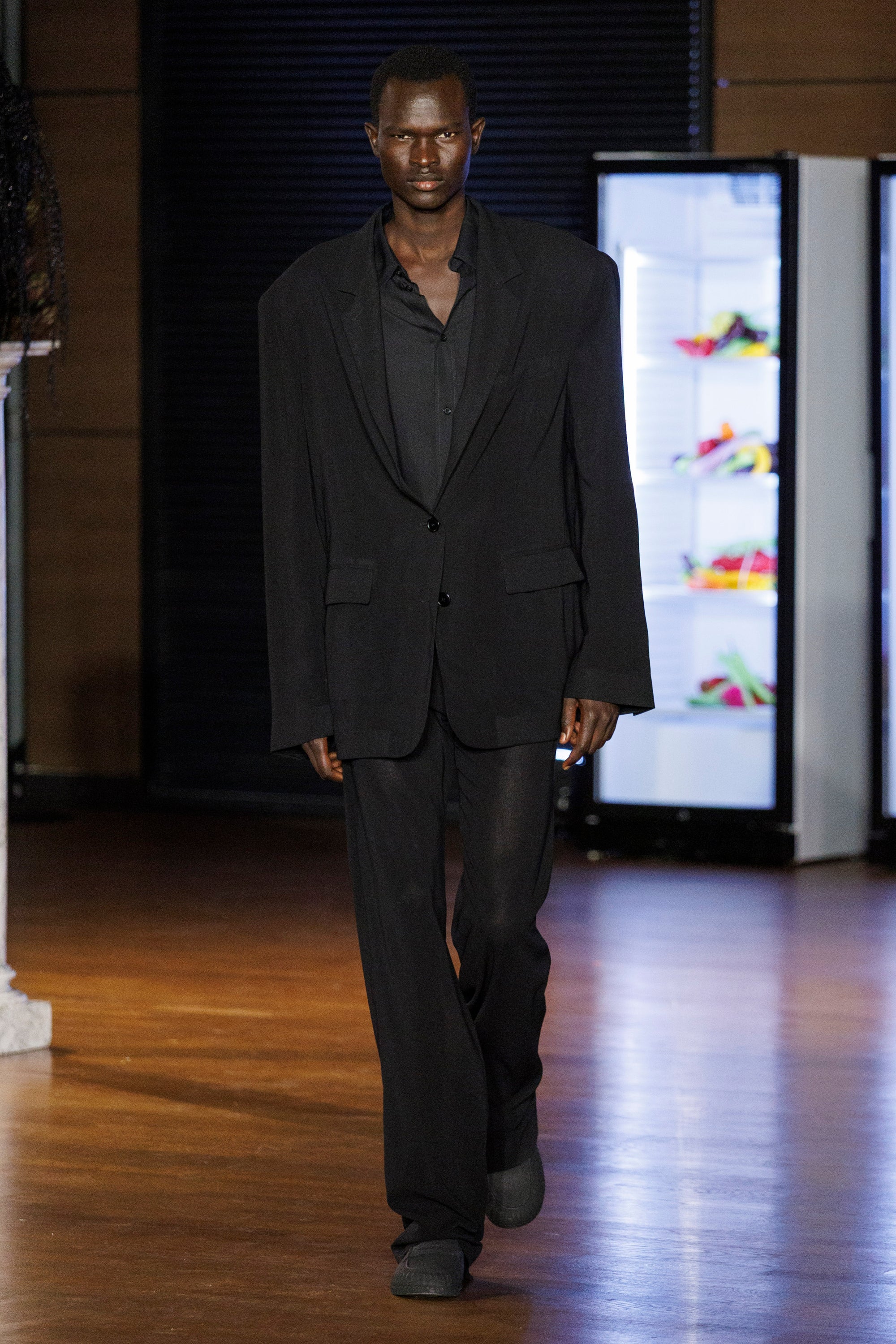 Look 11