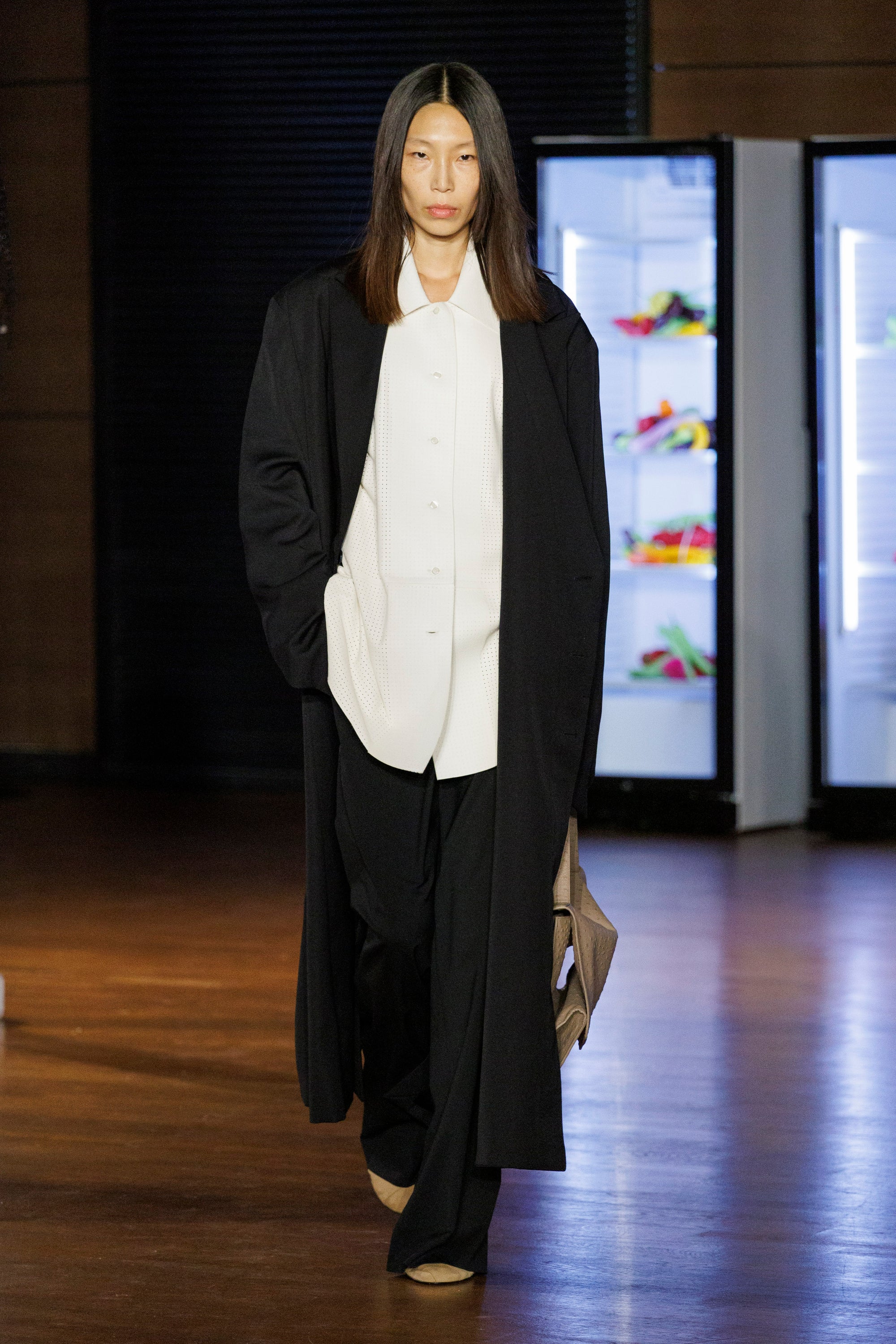 Look 17