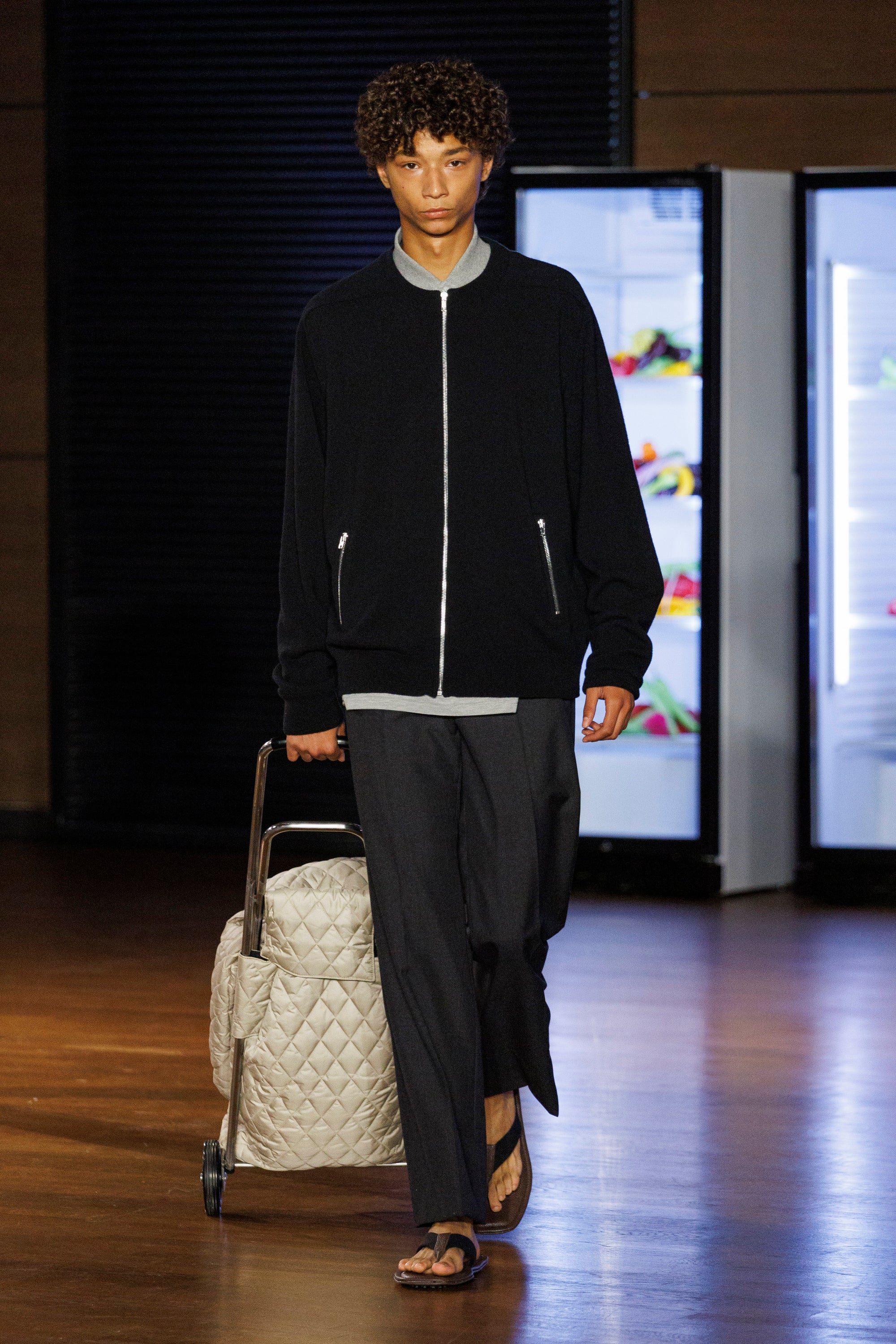 Look 24