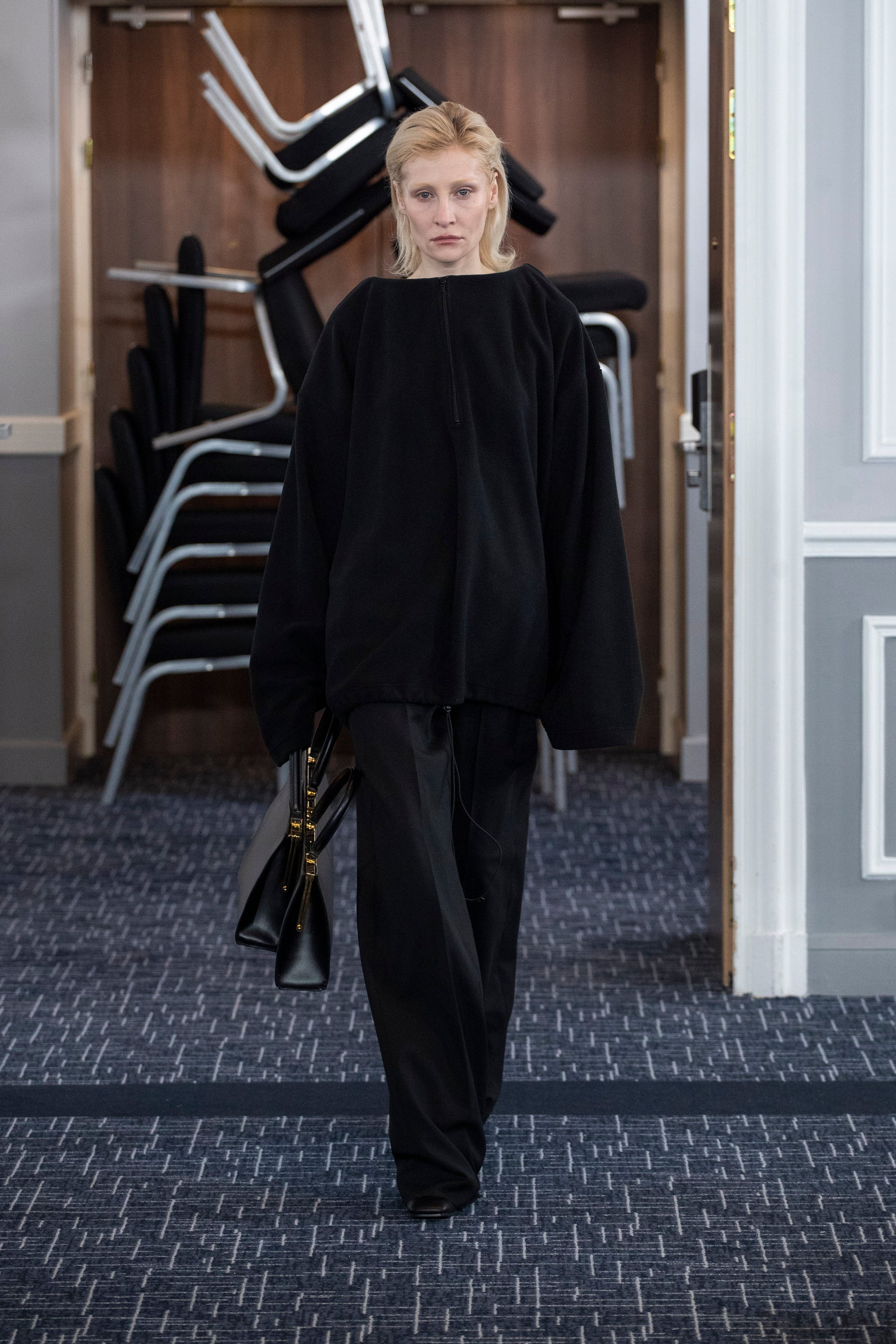 Look 13